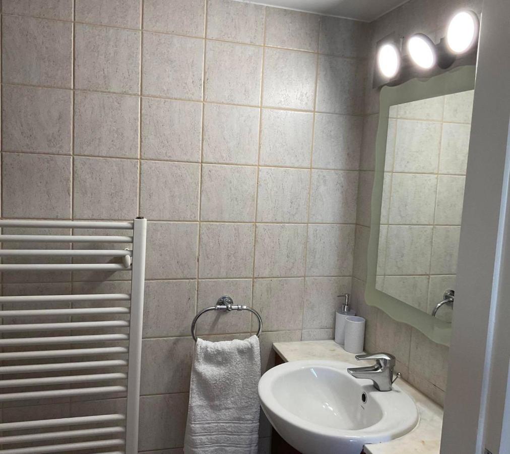 Staycity Flat!!! Nikosia Bagian luar foto
